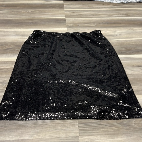 🇺🇸 Joe fresh sequence black skirt size 1X- 2X - Picture 7 of 7